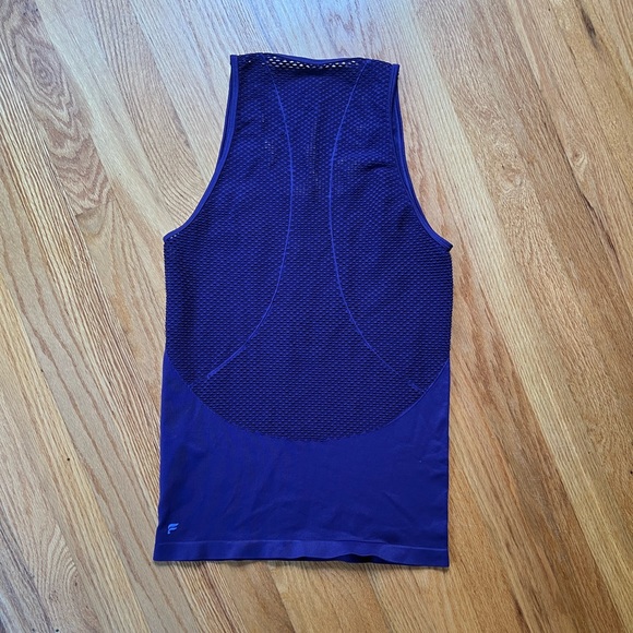Fabletics Open “Knit” Back Workout Tank Size Medium - Picture 3 of 5